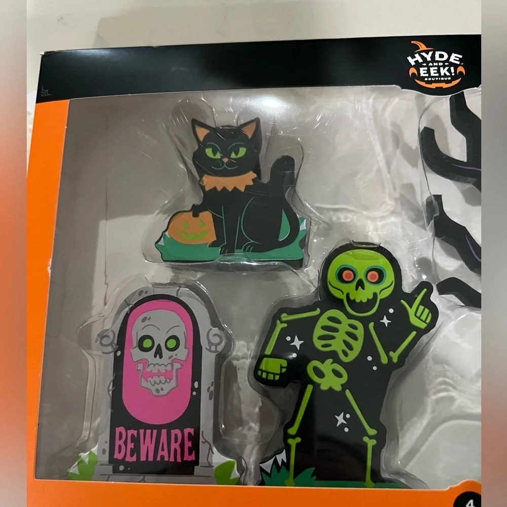 Target Halloween Decor Set - Black, Green, Orange